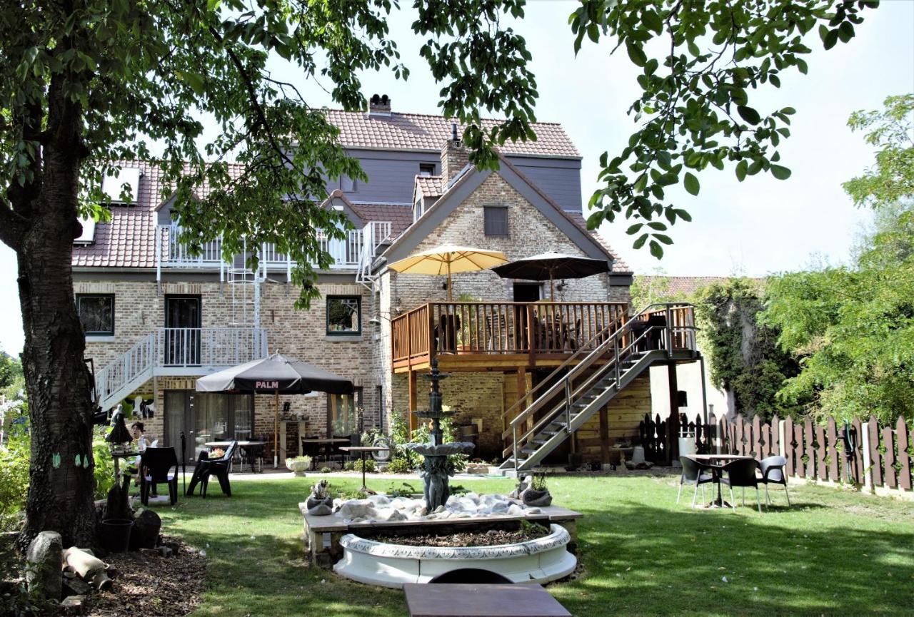B&B De Dubbelmolen Tongeren Esterno foto
