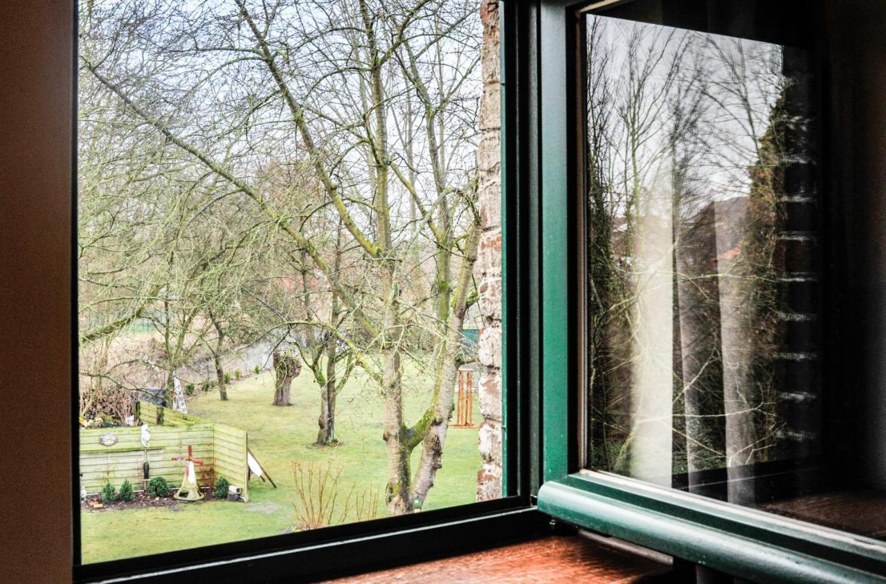 B&B De Dubbelmolen Tongeren Esterno foto