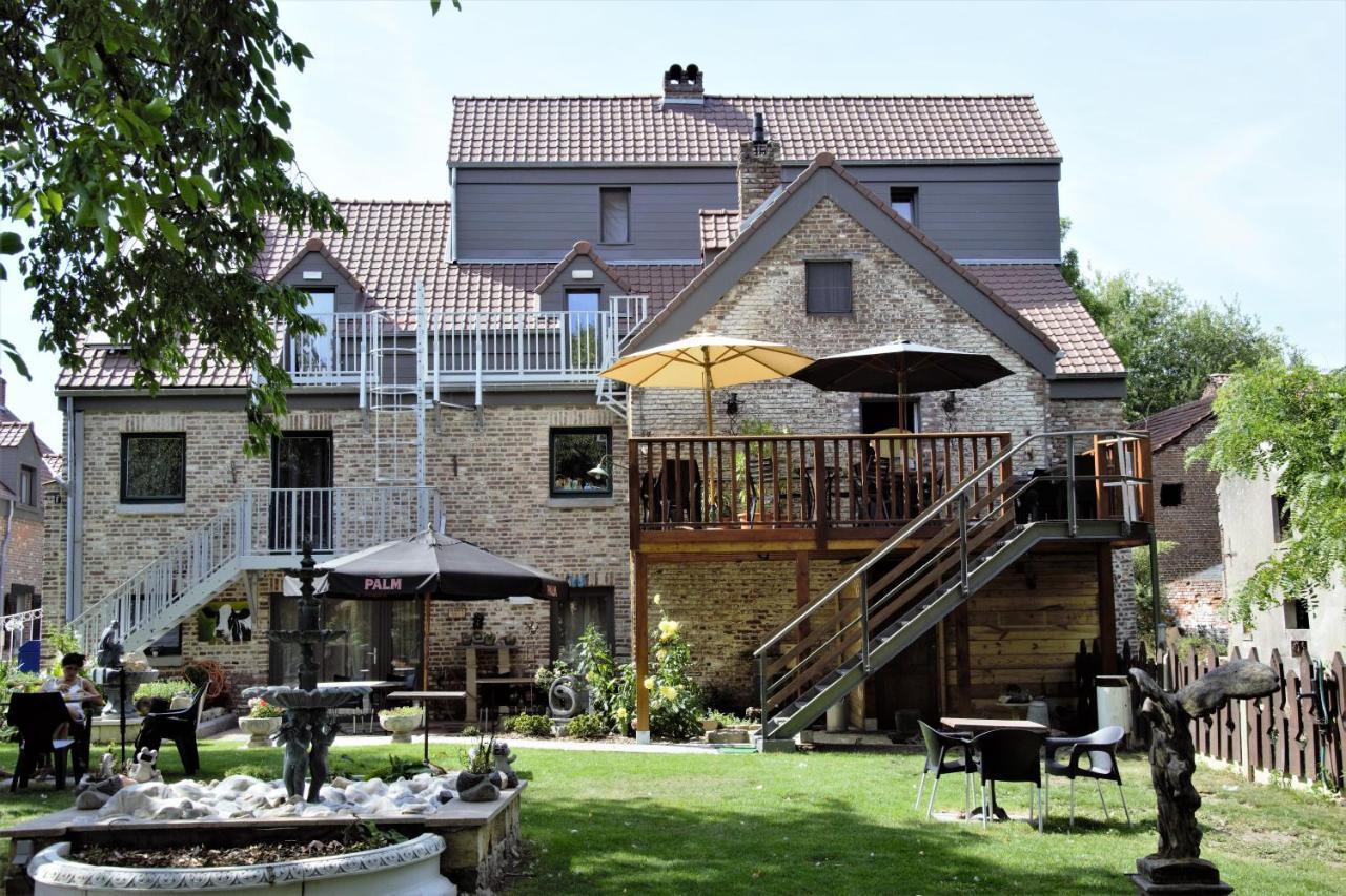 B&B De Dubbelmolen Tongeren Esterno foto